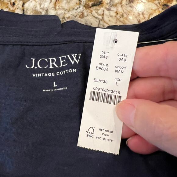 NWT J. Crew Navy Vintage Cotton V-Neck T-Shirt - SIZE XL - Picture 4 of 9